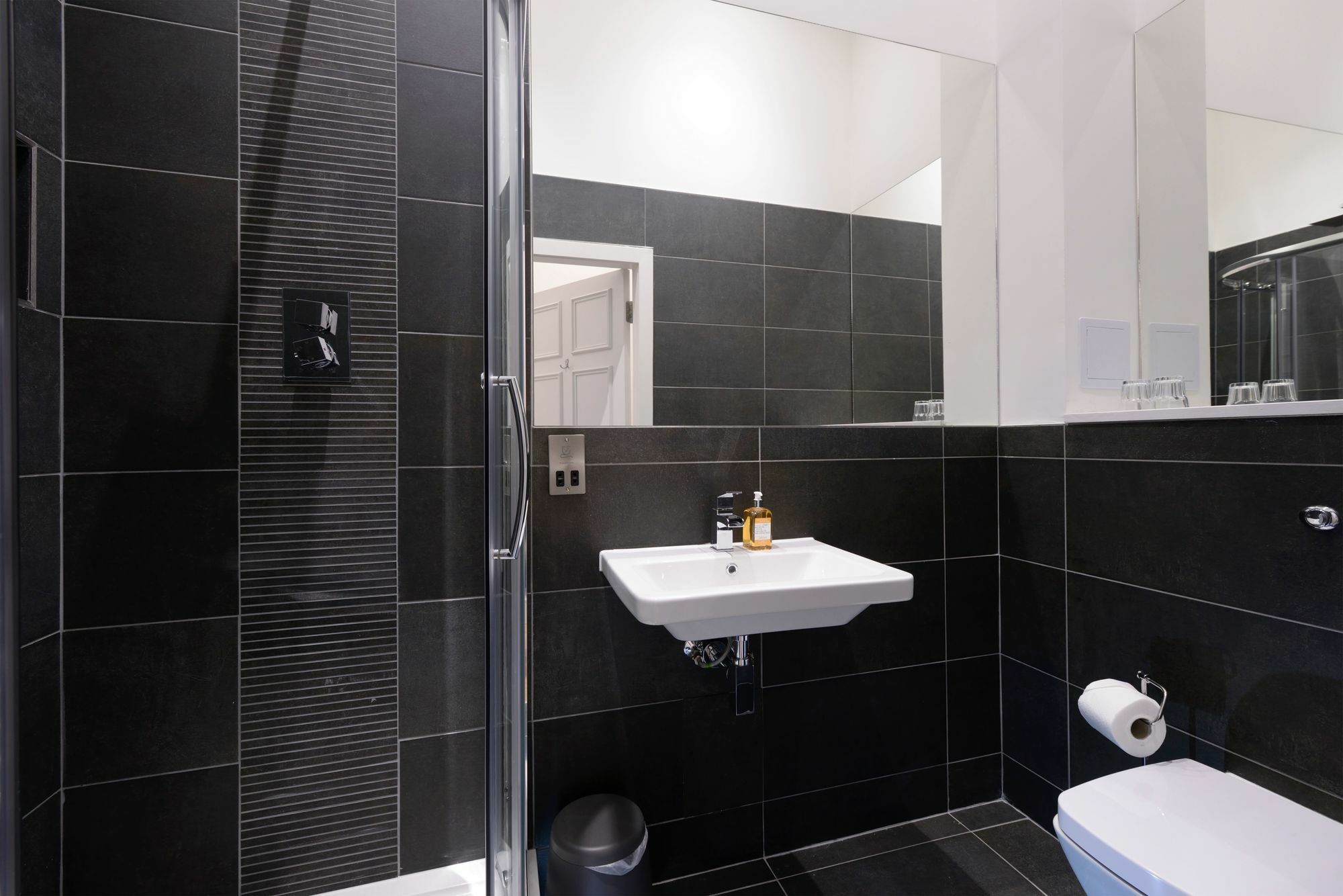 Destiny Scotland - Q-Residence Édimbourg Extérieur photo